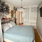 Apartment Flat With 3 Bedrooms 90 M2 Balcony And Parking, Subway Station Riquet *