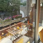 Flat With 3 Bedrooms 90 M2 Balcony And Parking, Subway Station Riquet Apartment Paris