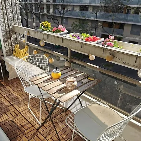 Flat With 3 Bedrooms 90 M2 Balcony And Parking, Subway Station Riquet Paris